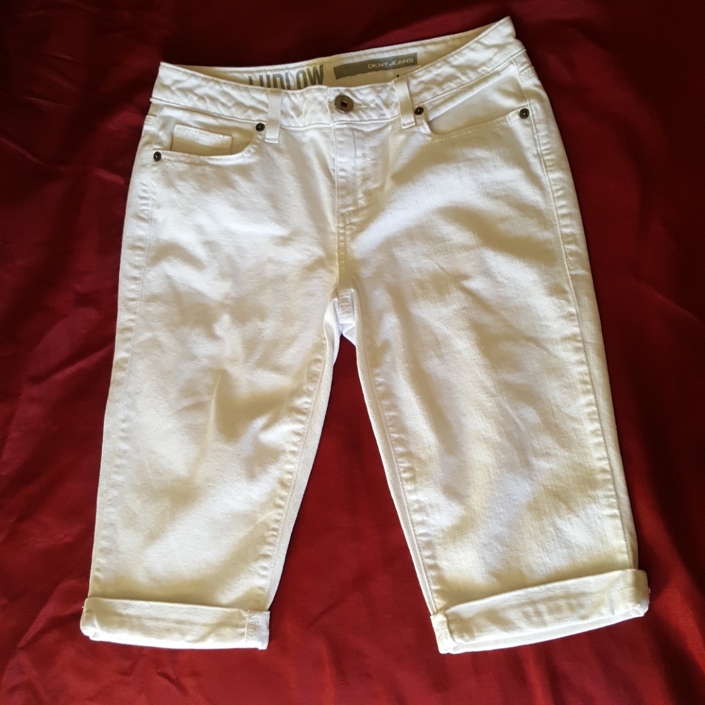 DNKY jeans white capris